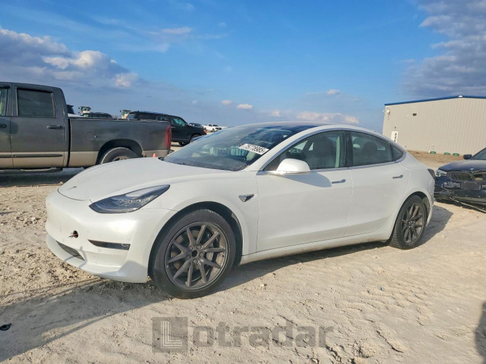 Tesla Model 3 2018 VIN 5YJ3E1EA2JF076117