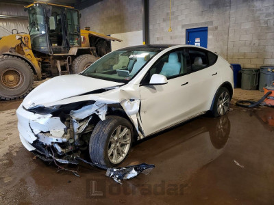 Tesla Model y 2022 7SAYGDEE0NF322191