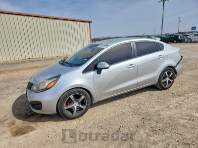 Kia Rio 2015 KNADM4A33F6421770