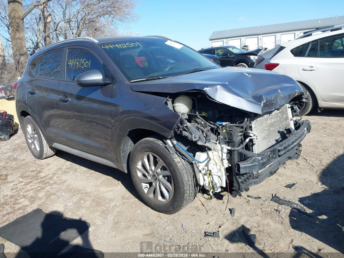 Hyundai Tucson 2018 VIN KM8J33A48JU597497