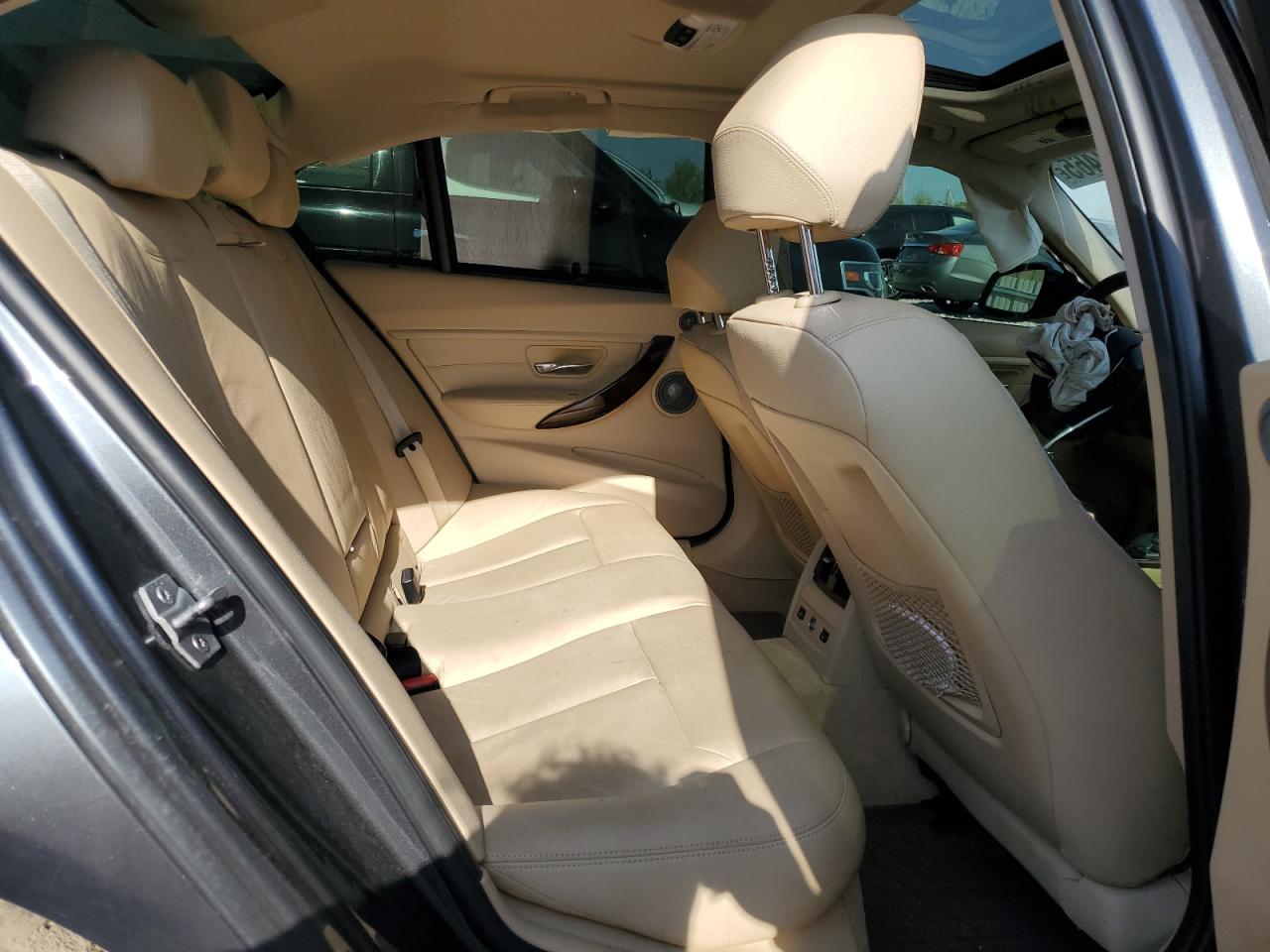BMW 3 SERIES 2013 VIN WBA3B9C58DF585543 фото 10