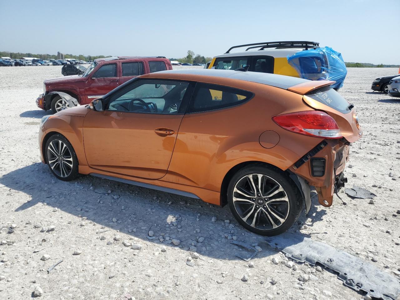 HYUNDAI VELOSTER 2016 VIN KMHTC6AE3GU275166 фото 2
