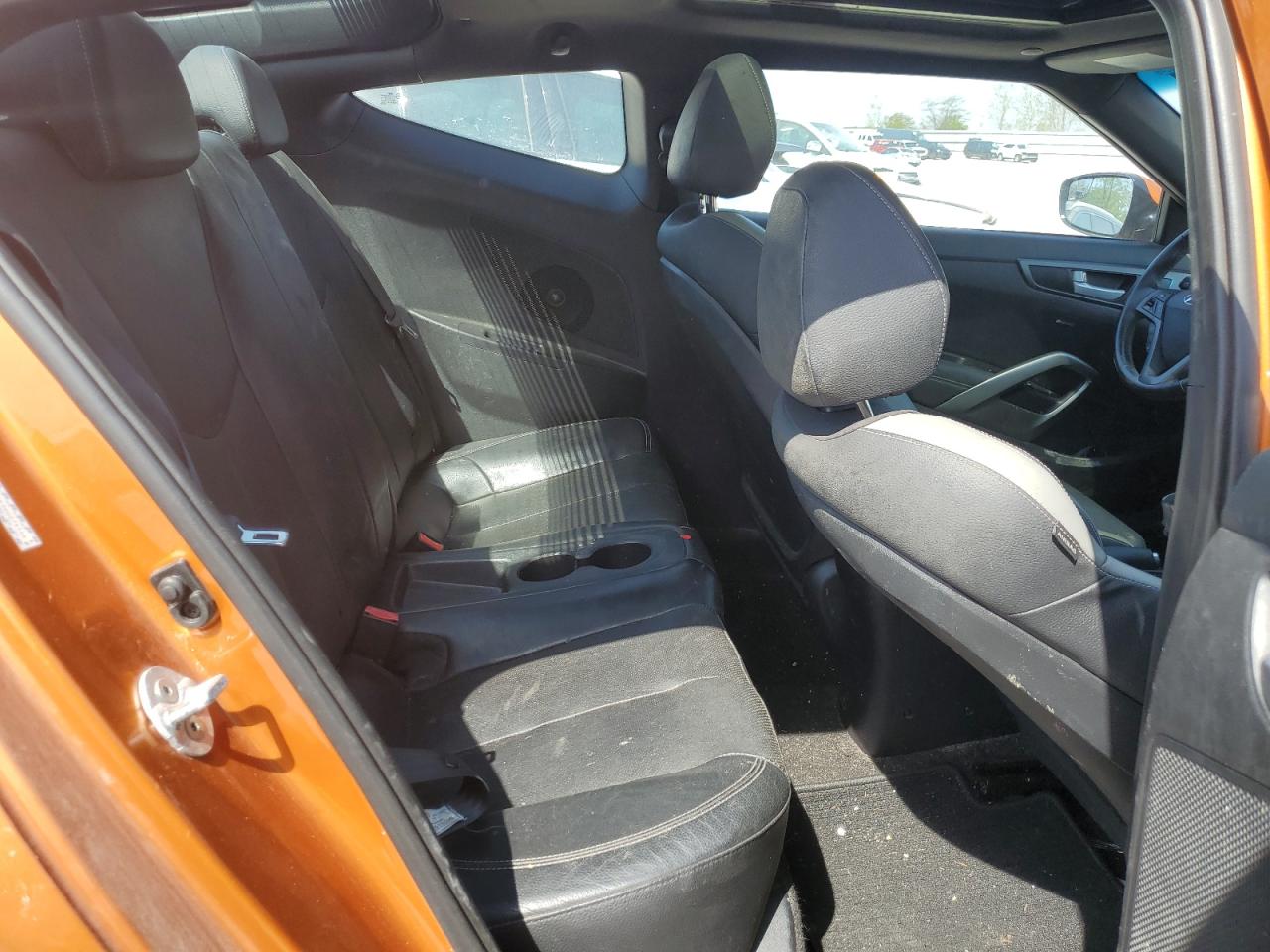 HYUNDAI VELOSTER 2016 VIN KMHTC6AE3GU275166 фото 10