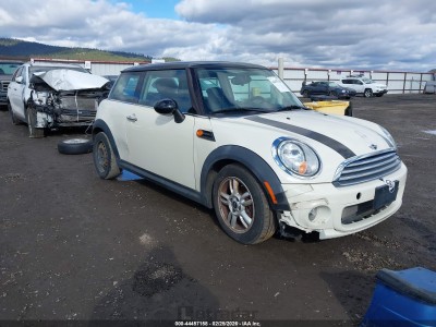 Mini Cooper 2012 WMWSU3C53CT261290