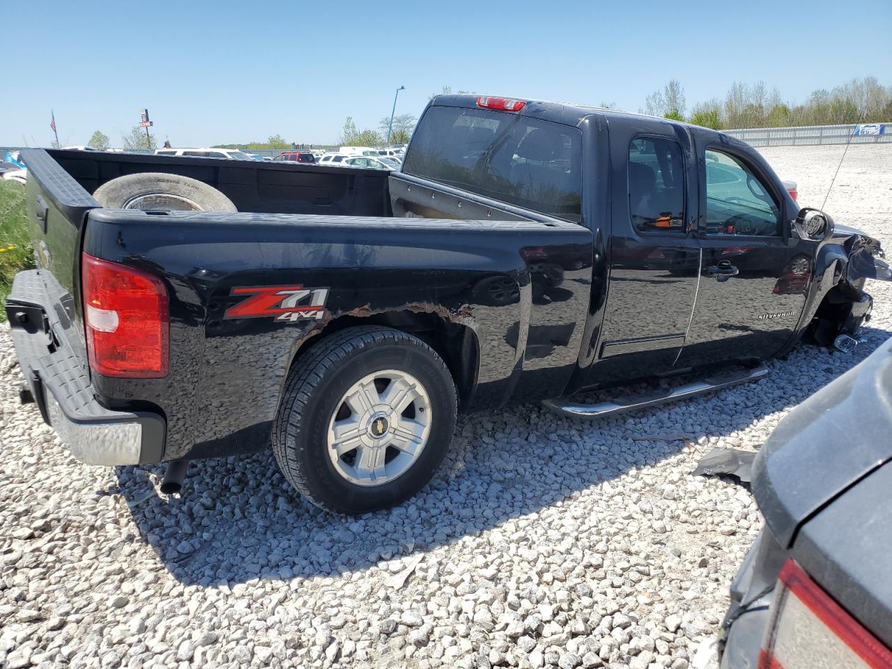CHEVROLET ALL Models 2011 VIN 1GCRKSE35BZ329047 фото 3