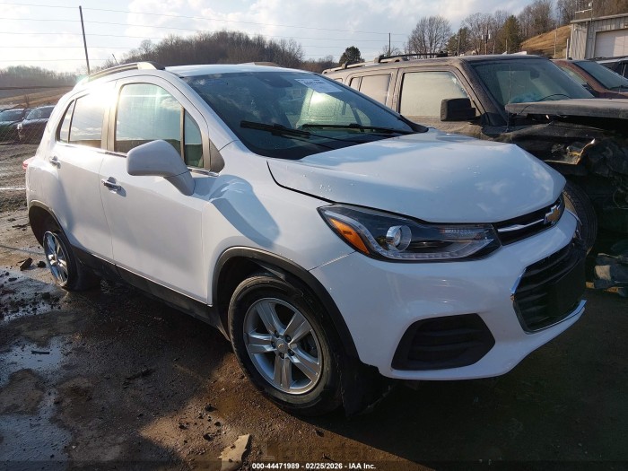 Chevrolet Trax 2018 VIN KL7CJLSBXJB725053
