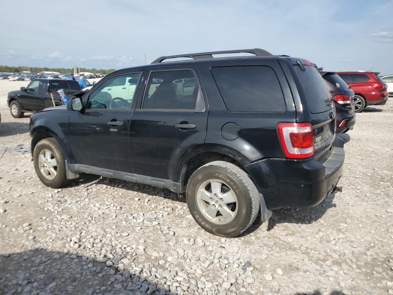 FORD ESCAPE 2012 VIN 1FMCU9DG8CKB59379 фото 2