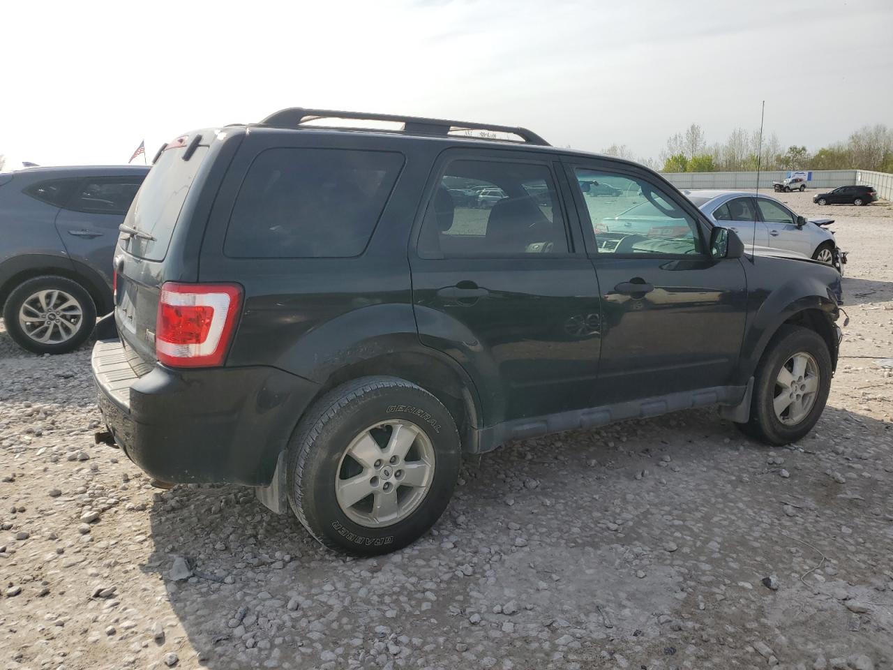 FORD ESCAPE 2012 VIN 1FMCU9DG8CKB59379 фото 3