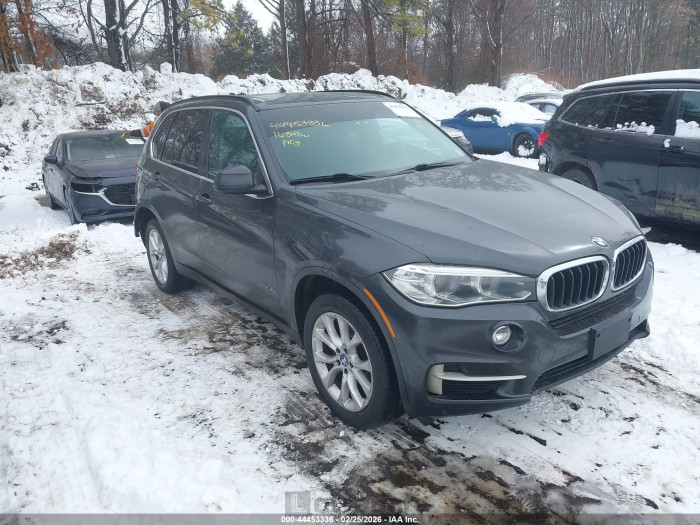 BMW X5 2016 VIN 5UXKR0C50G0P30151