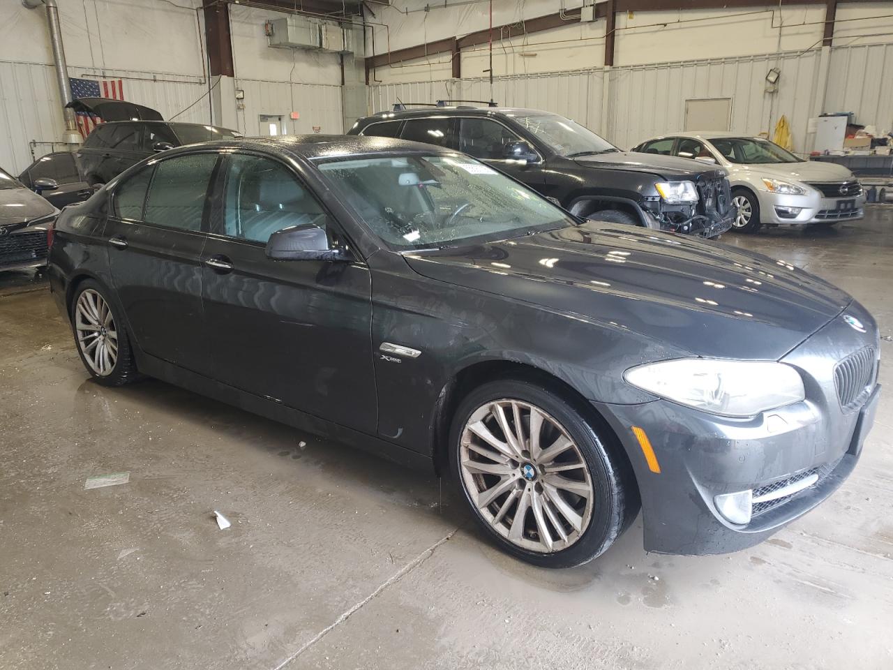 BMW 5 SERIES 2011 VIN WBAFU9C53BC784392 фото 4