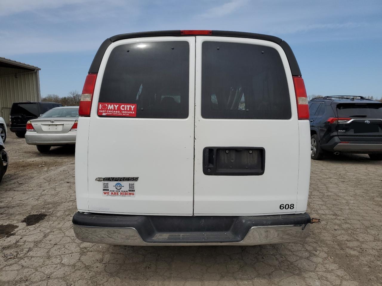 CHEVROLET EXPRESS 2007 VIN 1GAHG39U971208137 фото 6
