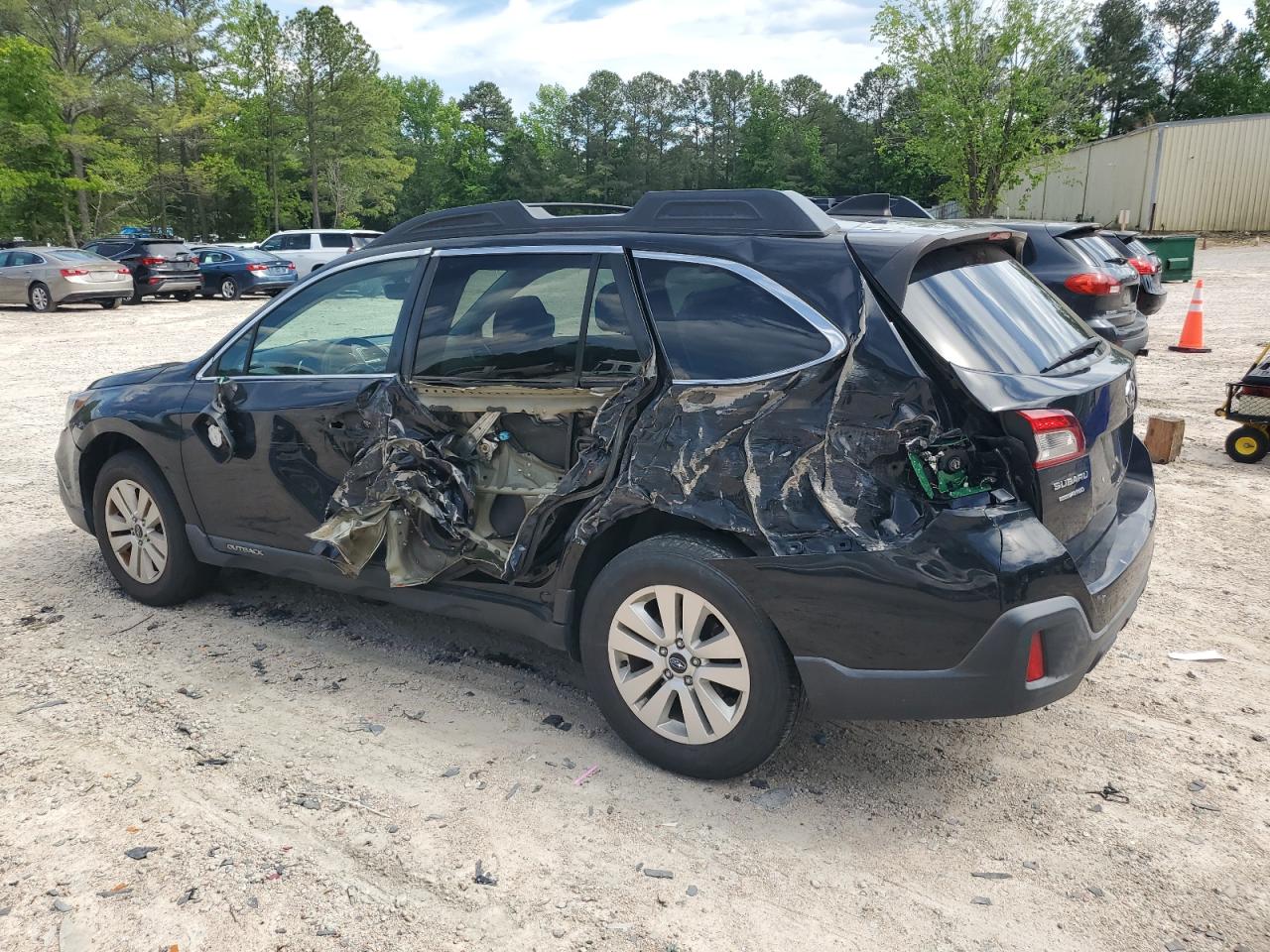 SUBARU OUTBACK 2018 VIN 4S4BSAFC9J3326952 фото 2