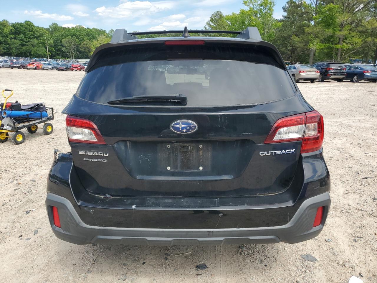 SUBARU OUTBACK 2018 VIN 4S4BSAFC9J3326952 фото 6