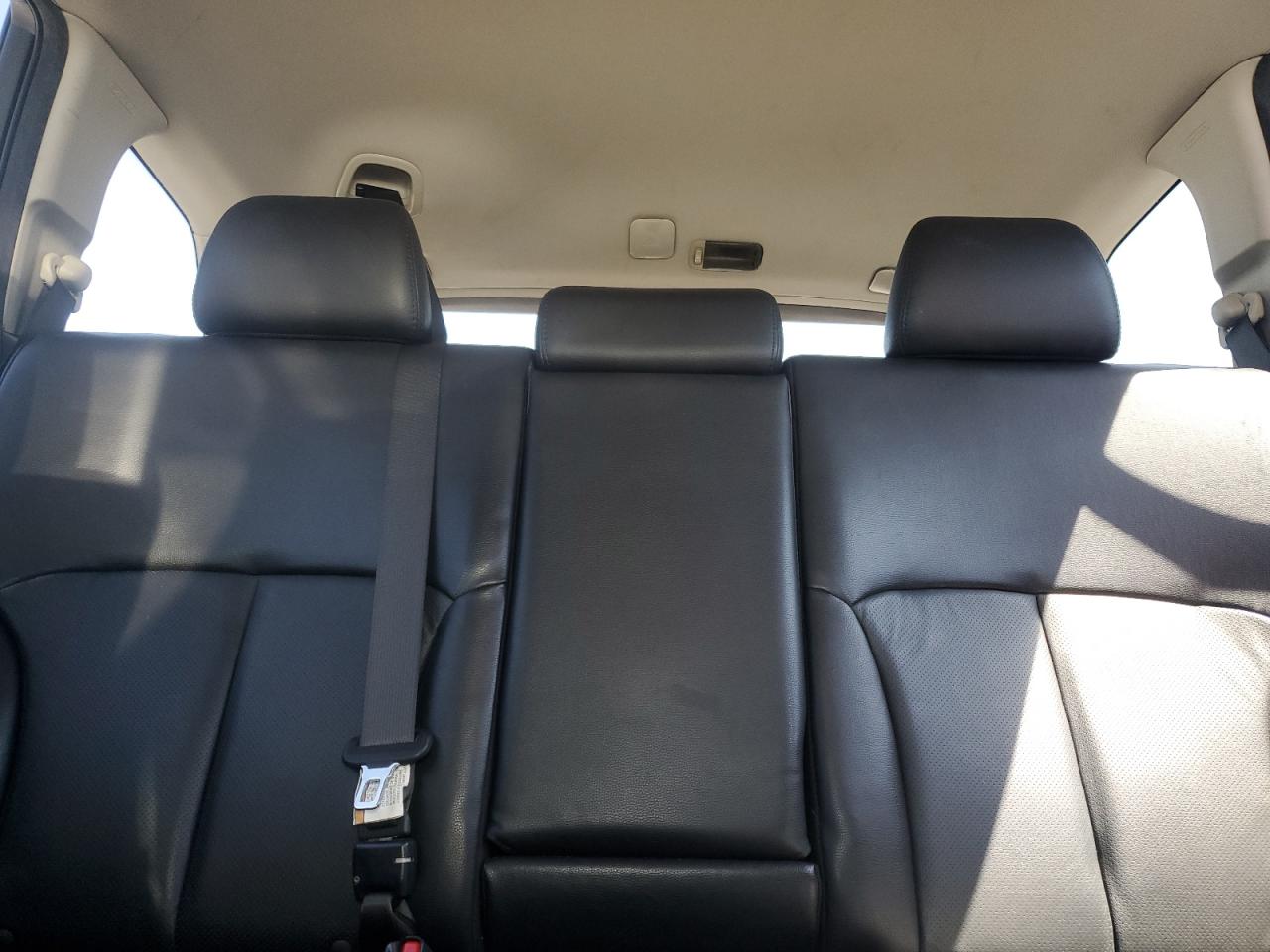 SUBARU OUTBACK 2011 VIN 4S4BRBLC2B3333538 фото 10