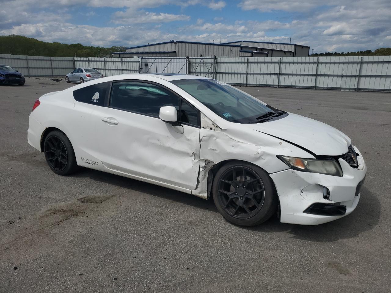 HONDA CIVIC 2013 VIN 2HGFG4A56DH704732 фото 4
