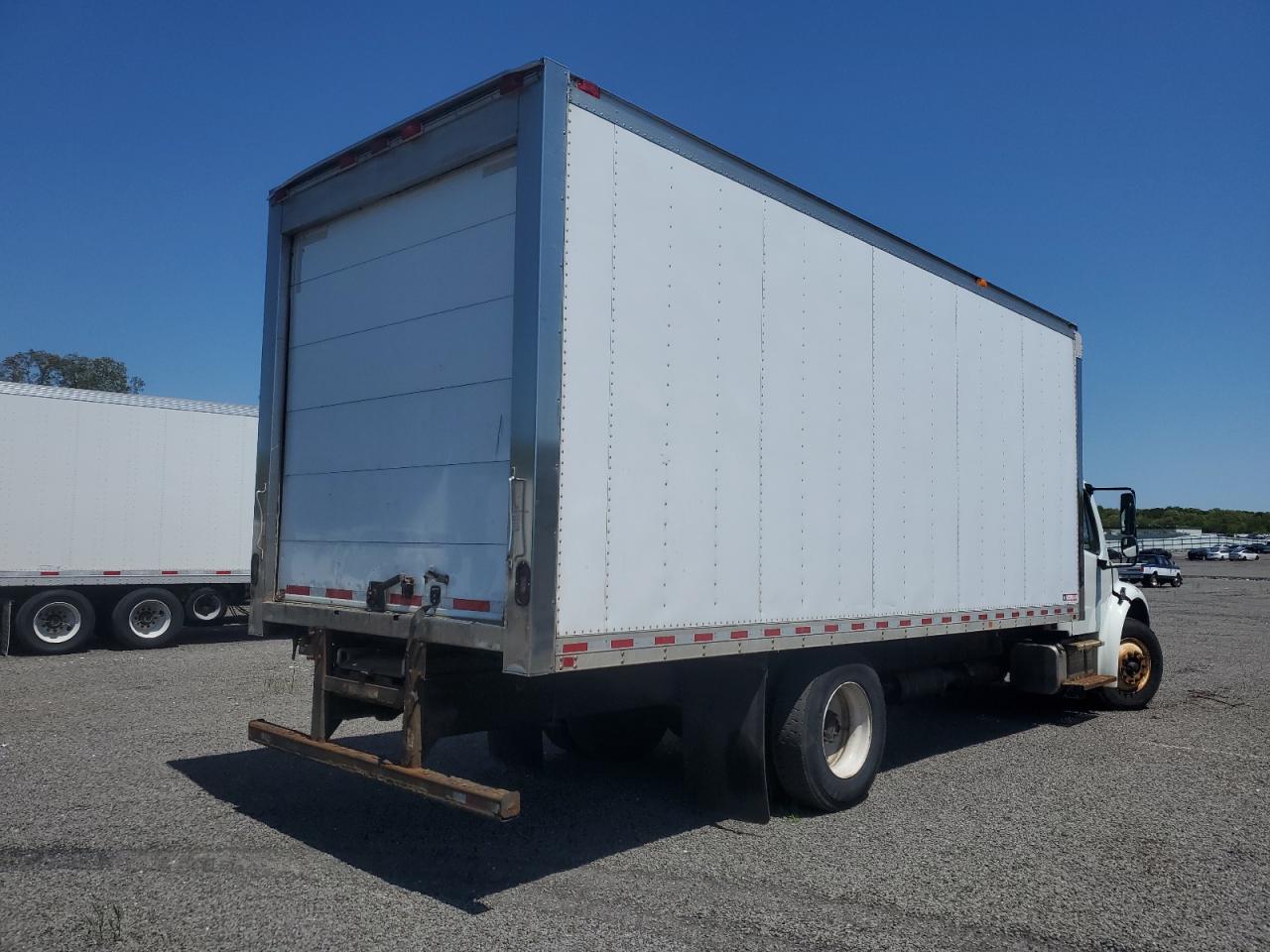 FREIGHTLINER ALL OTHER 2017 VIN 3ALACWDT1HDJF6487 фото 4