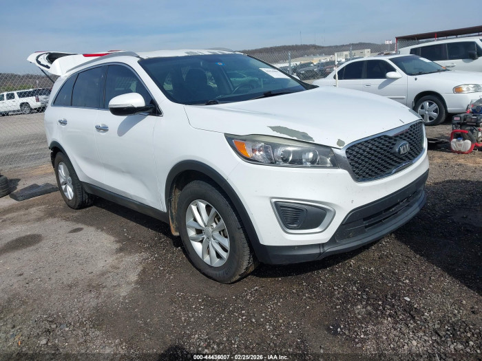 Kia Sorento 2018 VIN 5XYPG4A31JG429105