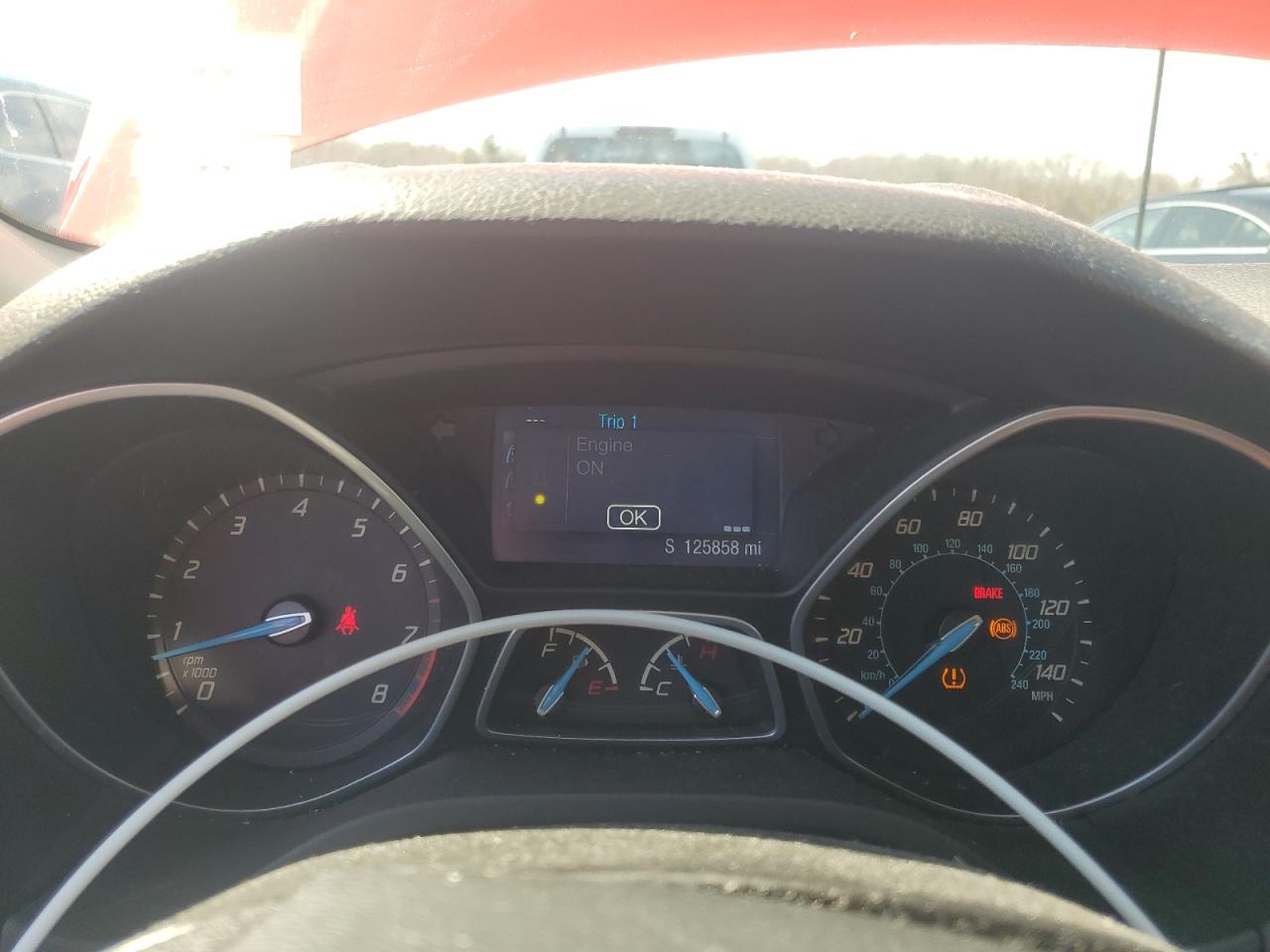 FORD FOCUS 2014 VIN 1FADP3F27EL215104 фото 9