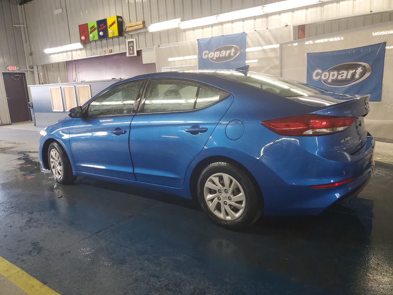 HYUNDAI ELANTRA 2017 VIN 5NPD74LF8HH087679 фото 2