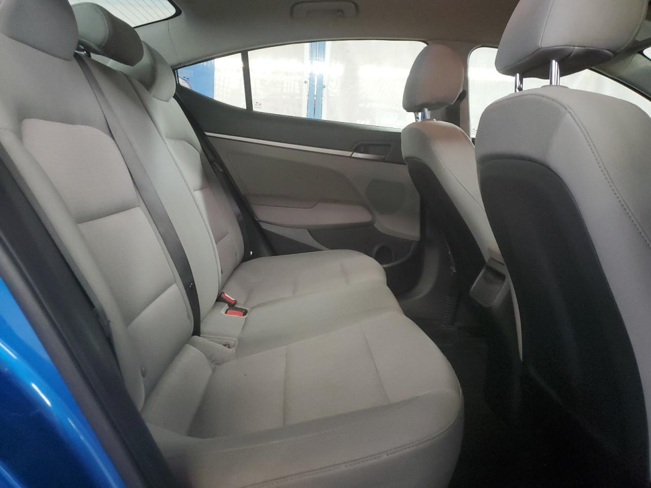 HYUNDAI ELANTRA 2017 VIN 5NPD74LF8HH087679 фото 10