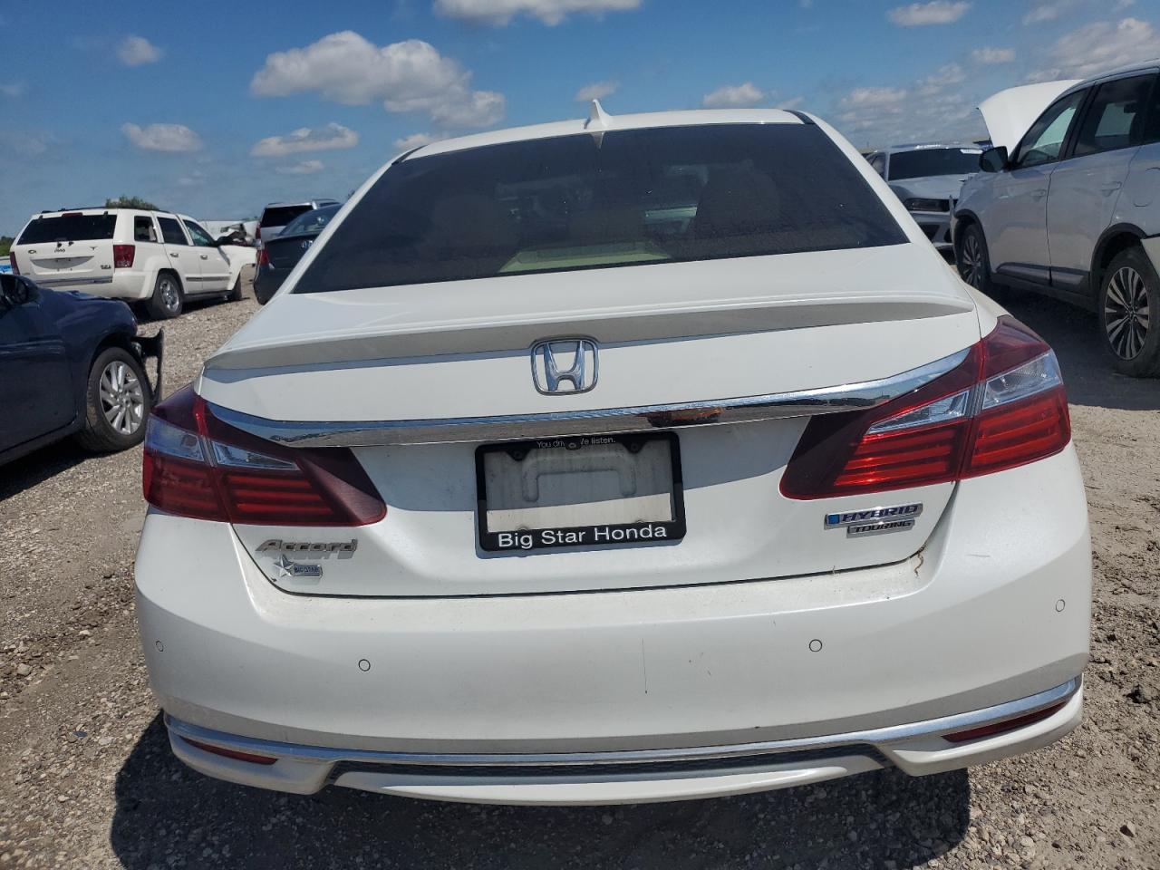 HONDA ACCORD 2017 VIN JHMCR6F7XHC011199 фото 6