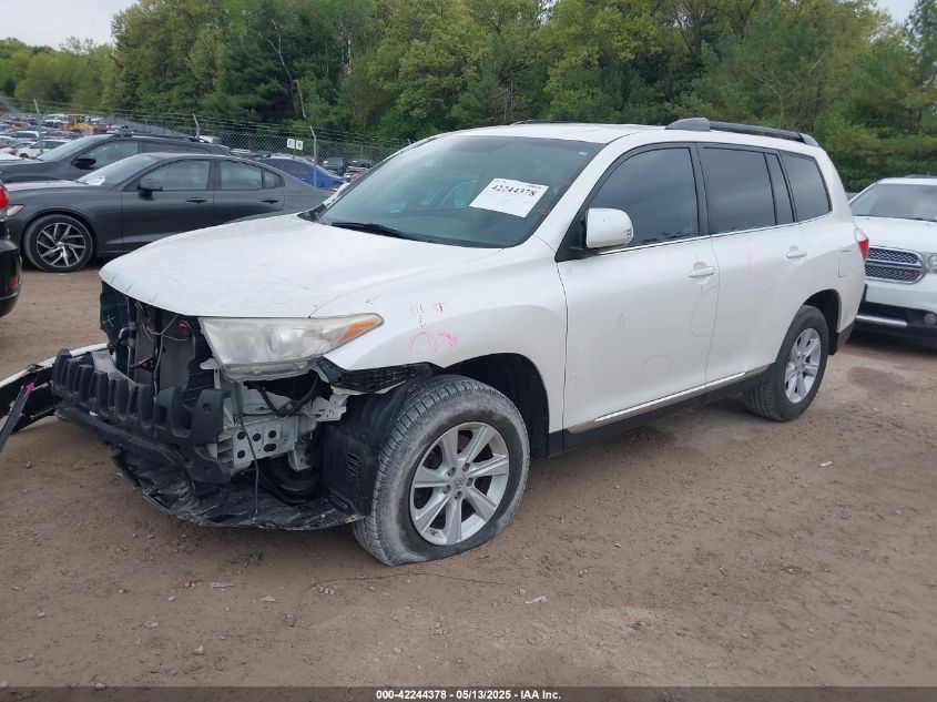 TOYOTA HIGHLANDER 2013 VIN 5TDZA3EHXDS045440 фото 2