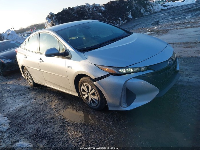 Toyota Prius 2017 VIN JTDKARFP5H3000391