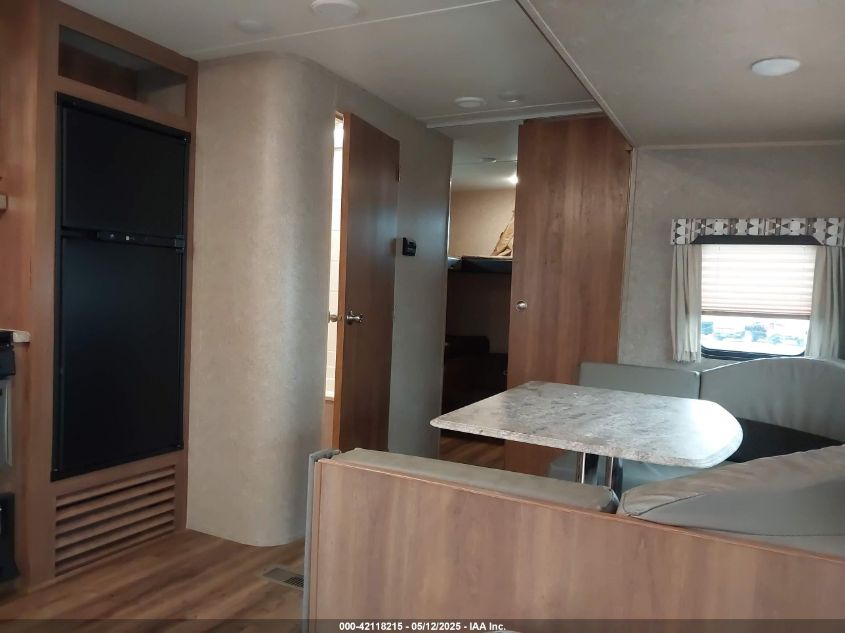 COACHMEN BY FOREST R M-293 QBCK 2019 VIN 5ZT2CAUB6KX01330 фото 8