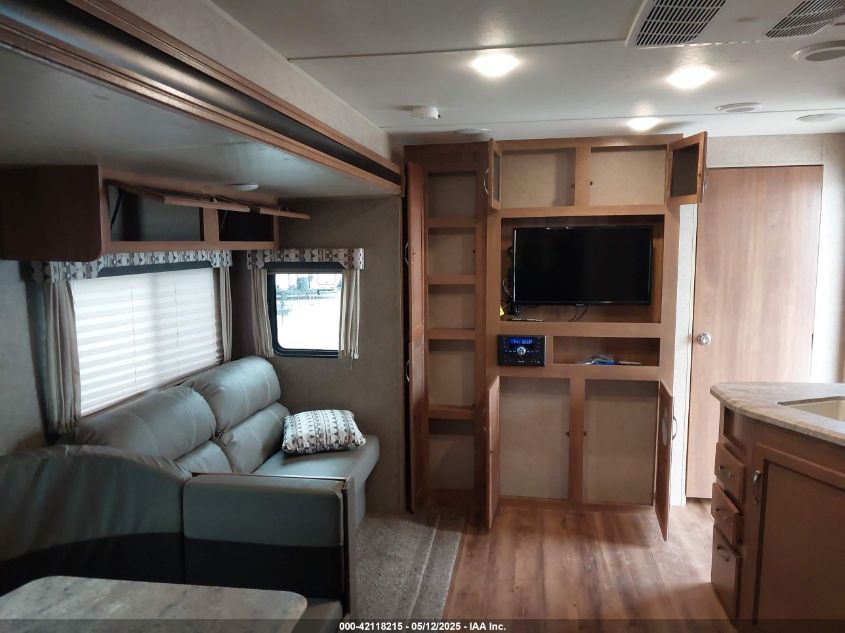 COACHMEN BY FOREST R M-293 QBCK 2019 VIN 5ZT2CAUB6KX01330 фото 16