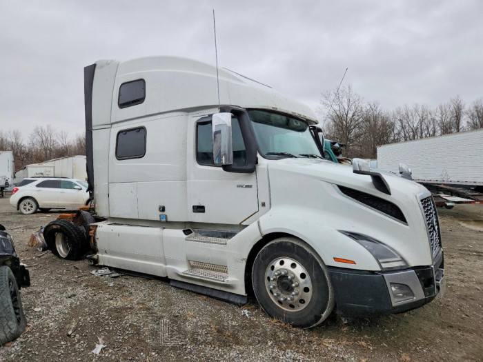 Volvo  2022 VIN 4V4NC9EH5NN295224
