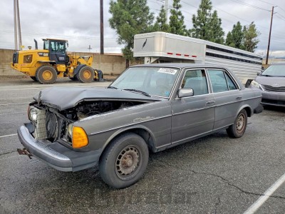Mercedes-benz 300 1982 VIN WDBAB33A9CB002616