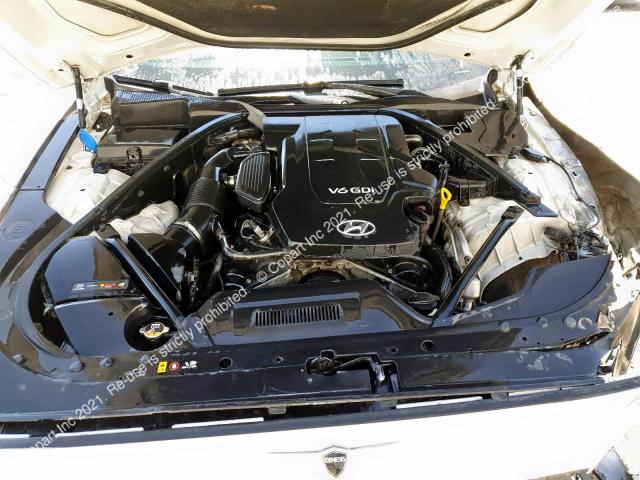 HYUNDAI GENESIS 2015 VIN KMHGN41E9FU013036 фото 8