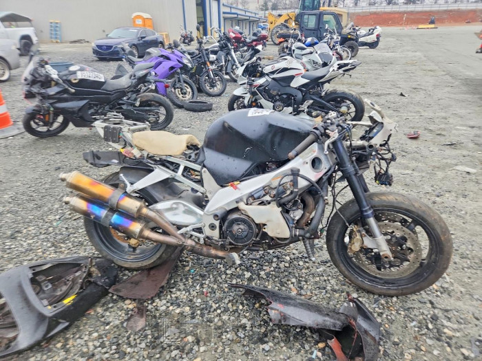 Aprilia Rsv 2000 VIN ZD4MEE005YS000614