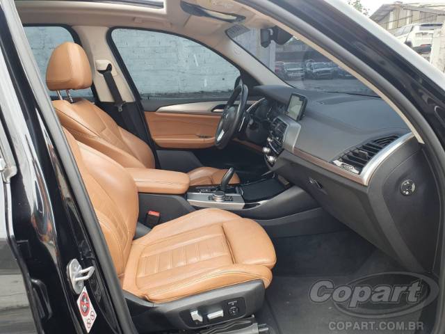 BMW X3 2018 VIN WBATR9104JLC54168 фото 5