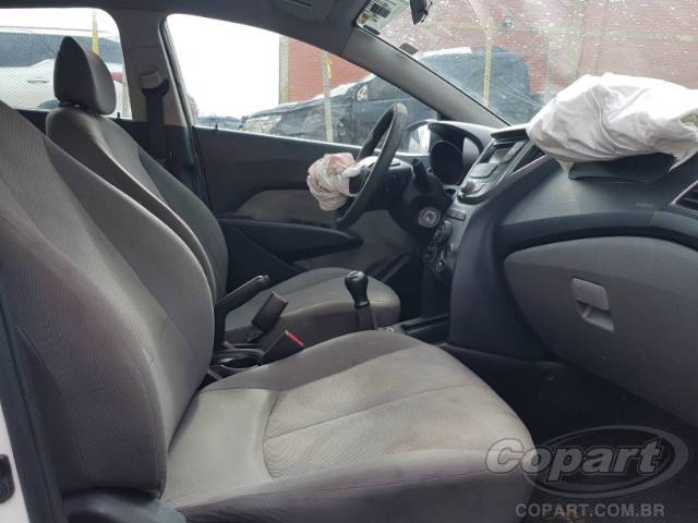 HYUNDAI HB20S 2015 VIN 9BHBG41CAFP359534 фото 5