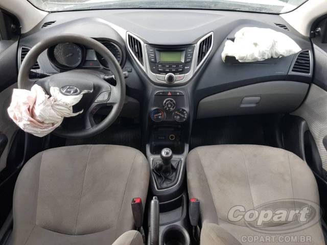 HYUNDAI HB20S 2015 VIN 9BHBG41CAFP359534 фото 9