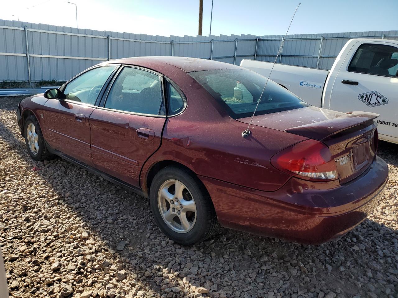 FORD ALL Models 2004 VIN 1FAFP55S74A111650 фото 2
