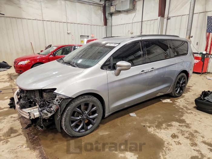 Chrysler Pacifica 2018 VIN 2C4RC1EG4JR263321
