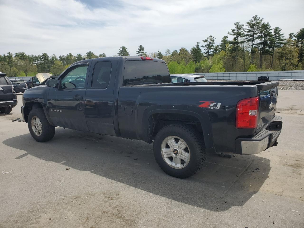 CHEVROLET ALL Models 2010 VIN 1GCSKSE38AZ158889 фото 2