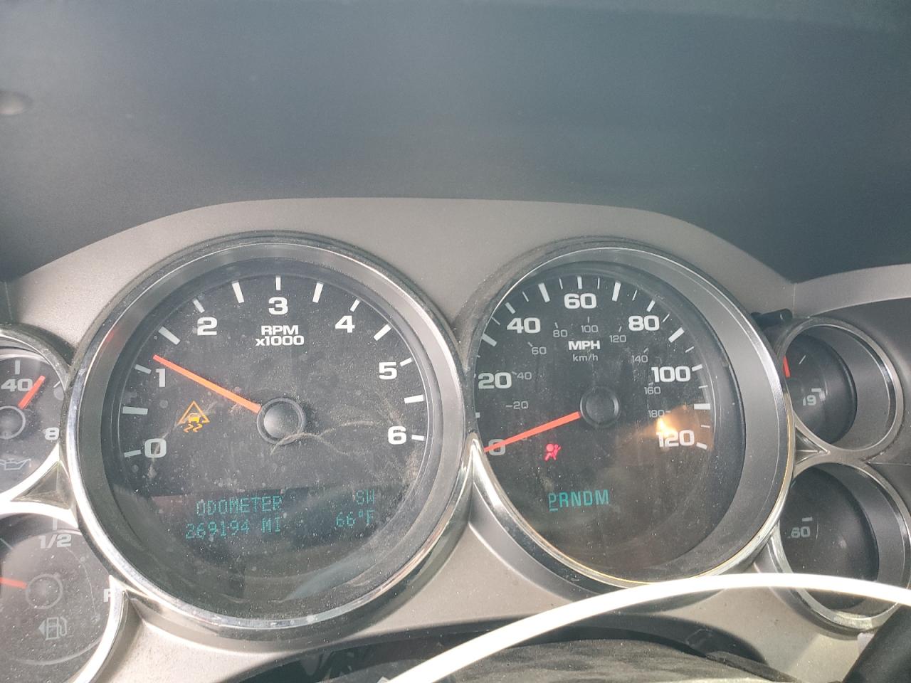 CHEVROLET ALL Models 2010 VIN 1GCSKSE38AZ158889 фото 9