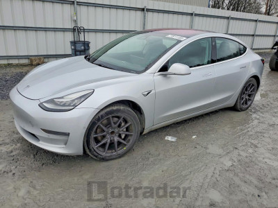 Tesla Model 3 2018 5YJ3E1EA6JF037451