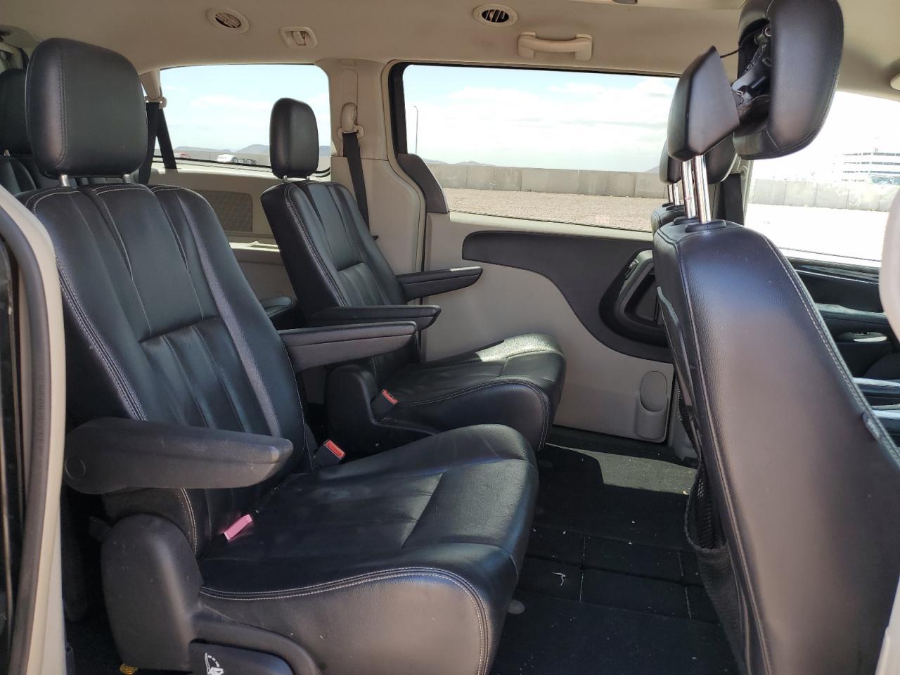 CHRYSLER MINIVAN 2013 VIN 2C4RC1BG3DR630671 фото 11
