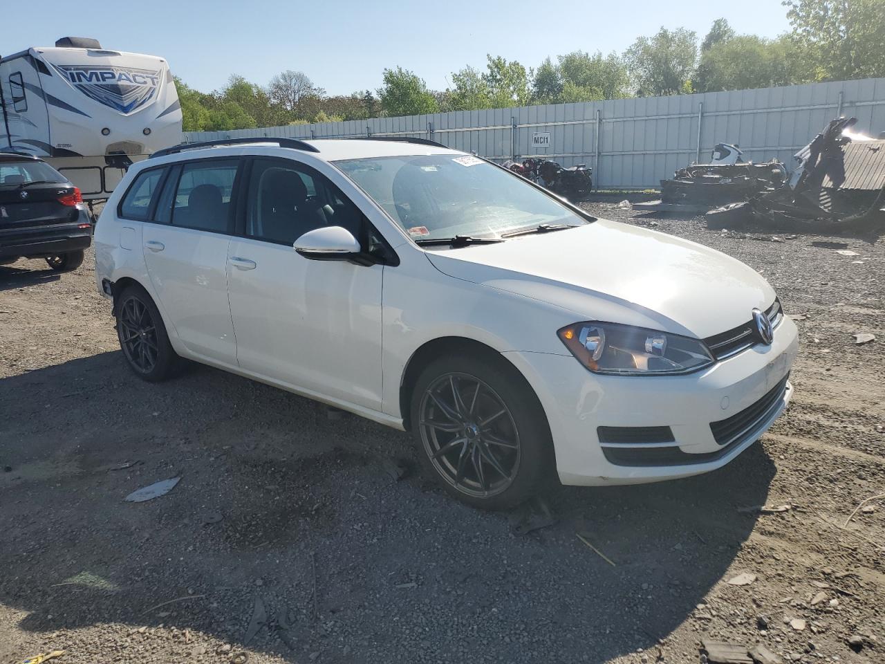 VOLKSWAGEN GOLF 2017 VIN 3VWA17AU0HM541843 фото 4
