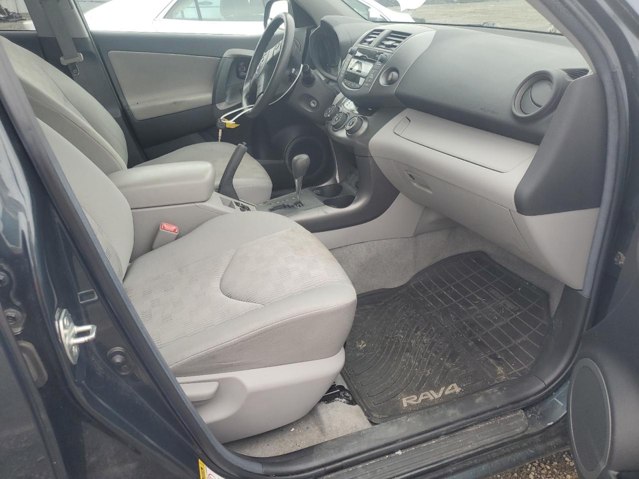 TOYOTA RAV4 2011 VIN 2T3BF4DV7BW165496 фото 7