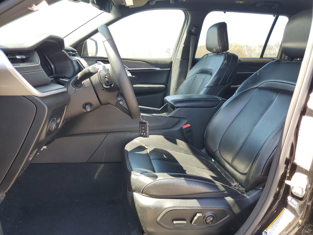 JEEP GRAND CHER 2024 VIN 1C4RJKBG2R8605341 фото 7