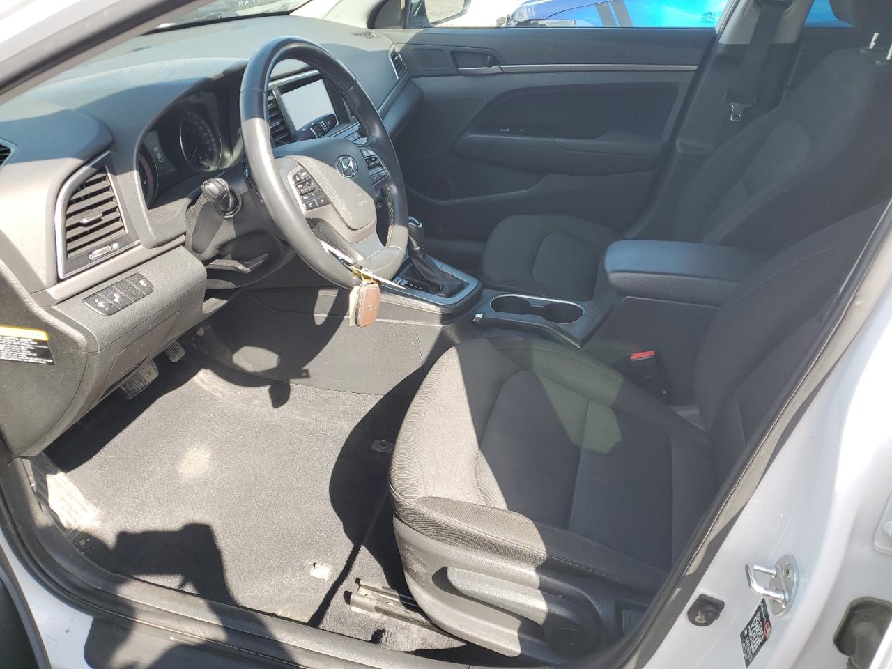 HYUNDAI ELANTRA 2017 VIN KMHD84LF6HU270433 фото 7
