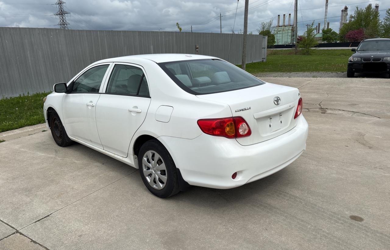 TOYOTA COROLLA 2010 VIN 2T1BU4EE1AC347191 фото 3