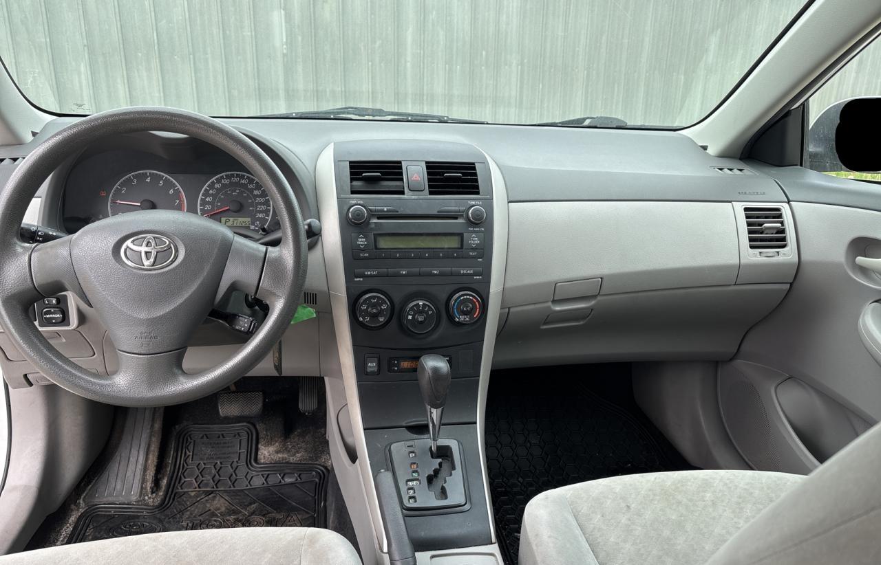 TOYOTA COROLLA 2010 VIN 2T1BU4EE1AC347191 фото 9