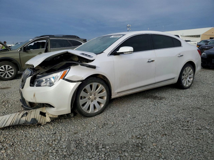 Buick Lacrosse 2015 VIN 1G4GC5G30FF301548
