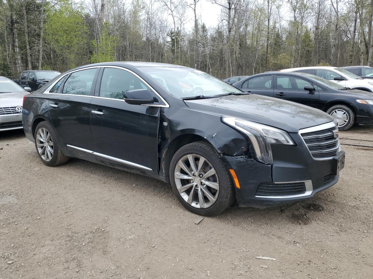 CADILLAC XTS 2018 VIN 2G61U5S35J9132260 фото 4